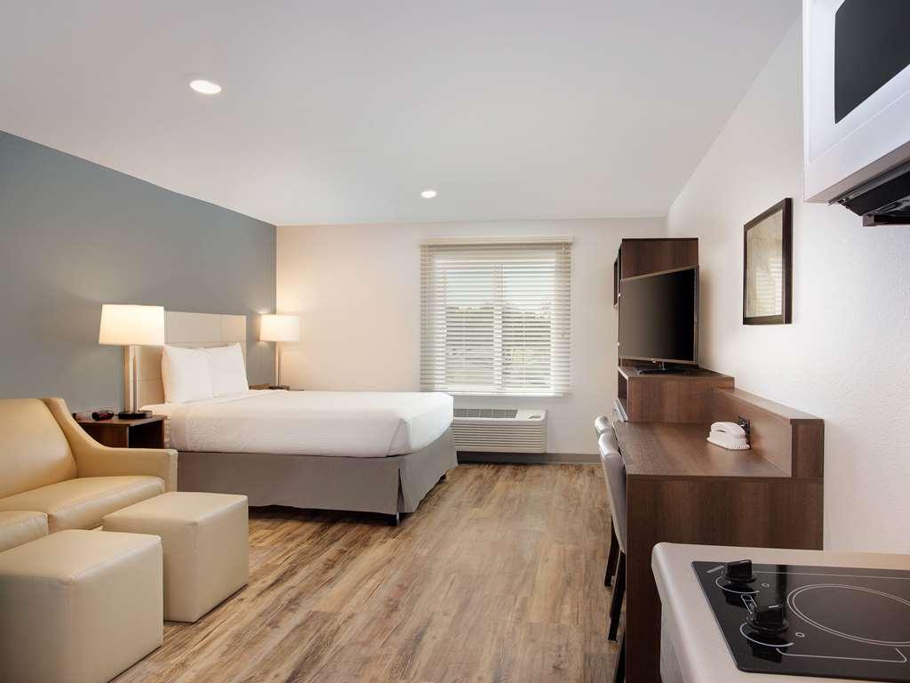 Extended Stay America Suites - New Orleans - Airport - I-10 Кенер Стая снимка