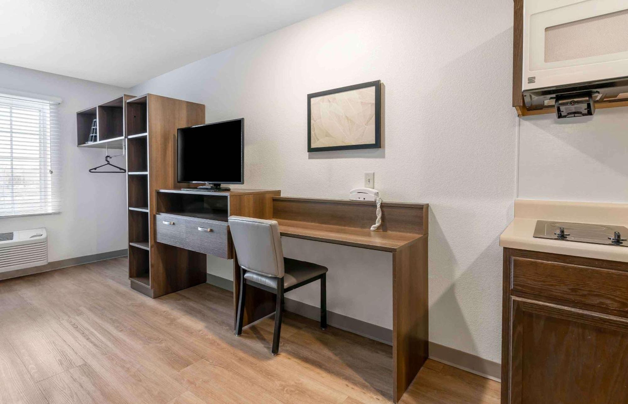 Extended Stay America Suites - New Orleans - Airport - I-10 Кенер Екстериор снимка