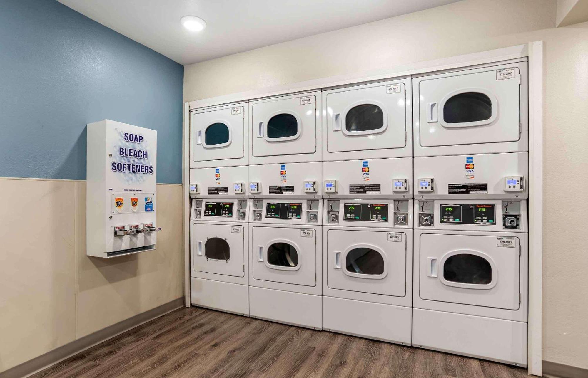 Extended Stay America Suites - New Orleans - Airport - I-10 Кенер Екстериор снимка